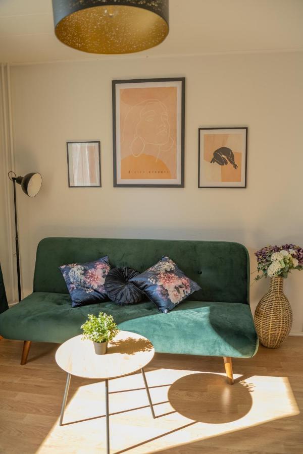 Design Apartment With Lake View, Sauna, Fireplace Rovaniemi Exteriör bild